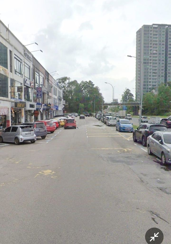 Street view of Jalan Bestari, Taman Nusa Bestari (ground floor)